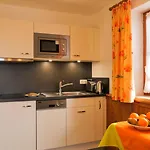 Vendégház Gaestehaus Hofacker 4*