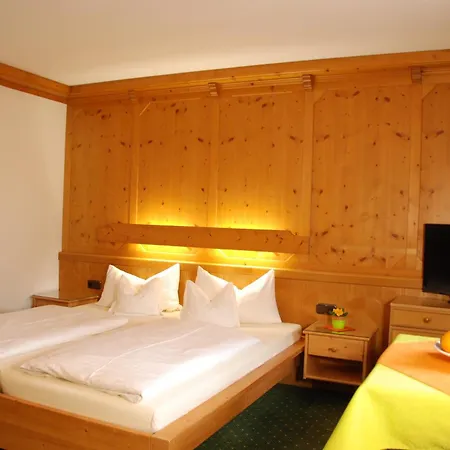 Gaestehaus Hofacker 3*